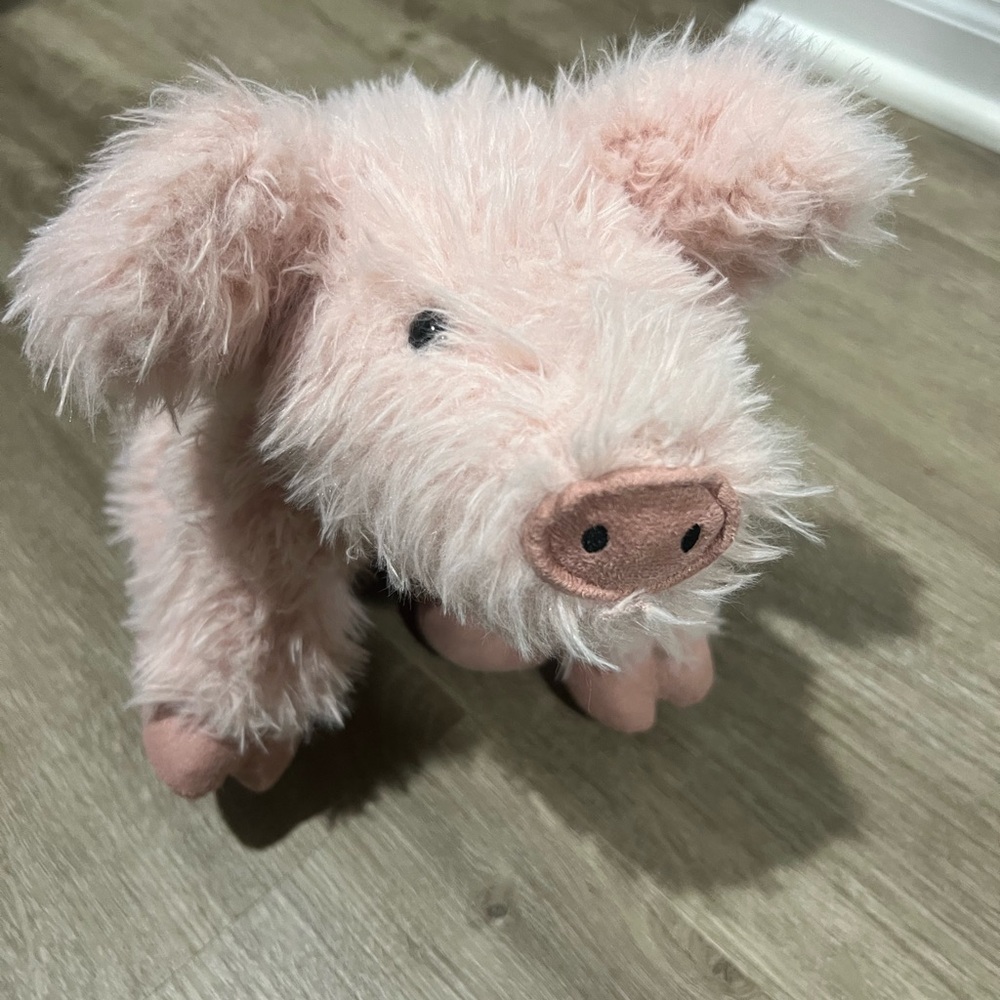 Jellycat Curvie Pig